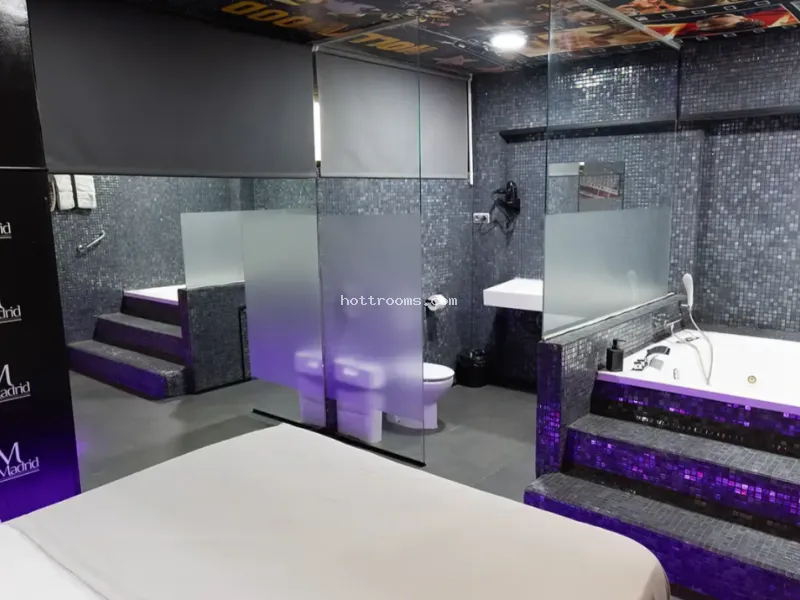 Habitación Hollywood con Jacuzzi privado en Rooms Madrid Ventas