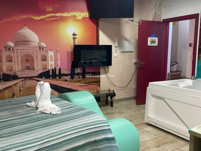 Suite Hindú con Jacuzzi privado en Espacio con Encanto