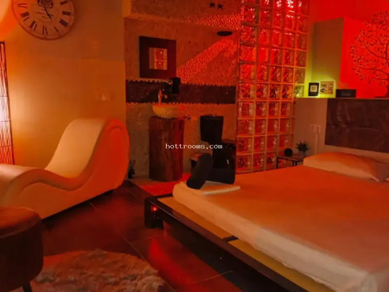 Habitación Dalí en Bandha Habitaciones