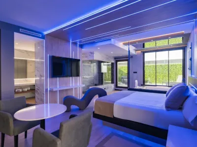 Suite Joc Premium Terraza con Jacuzzi privado en Motel Joc