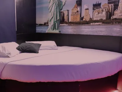 Rooms Madrid América